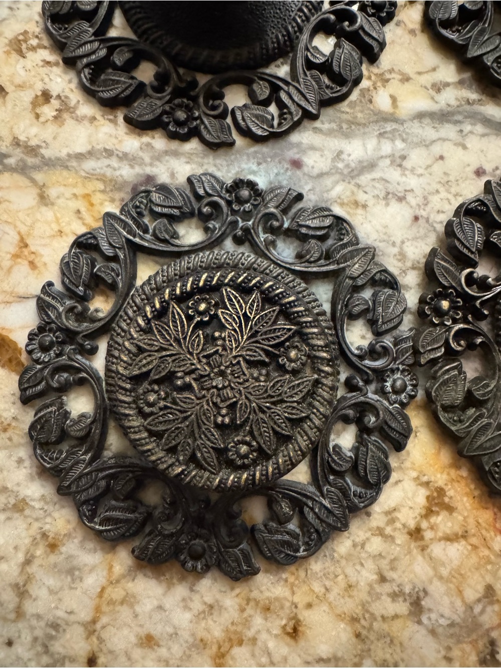 Decorative Floral Metal knobs and backplate Set of 7
